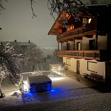 Apart Moidl Mit Privatem Pool Hart im Zillertal Exterior photo